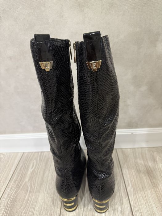 Продам сапоги в отличном состии!!!