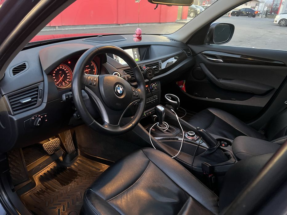 BMW X1 2010 - 204 +CP - 280.000 km