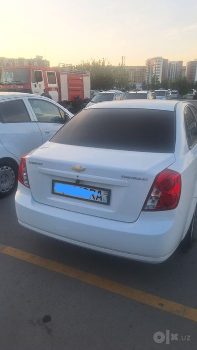 Lacetti 2013 sotiladi va arendaga beriladi