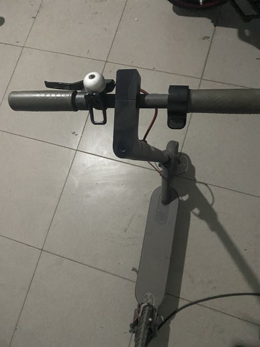 Продаи элекстросамокат xiaomi m365