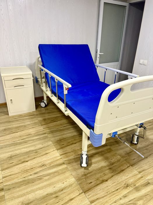 Многофункциональная кровать для ухода за больными в аренду