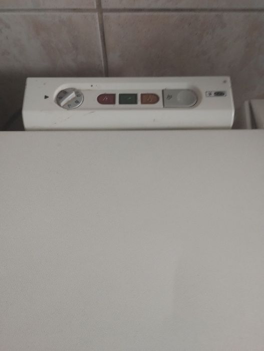 Ladă frigorifică Whirlpool 170L - Îngheață perfect / Preț redus