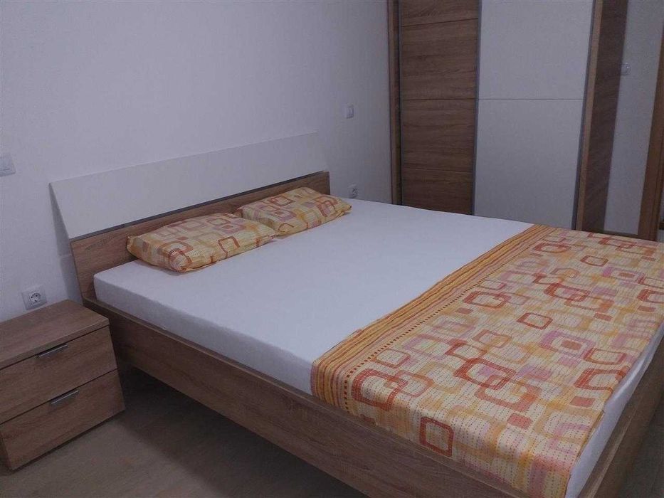 Дава се под наем Двустаен апартамент в Бургас, Зорница - 59 кв.м за 219.3 € - Снимка #3