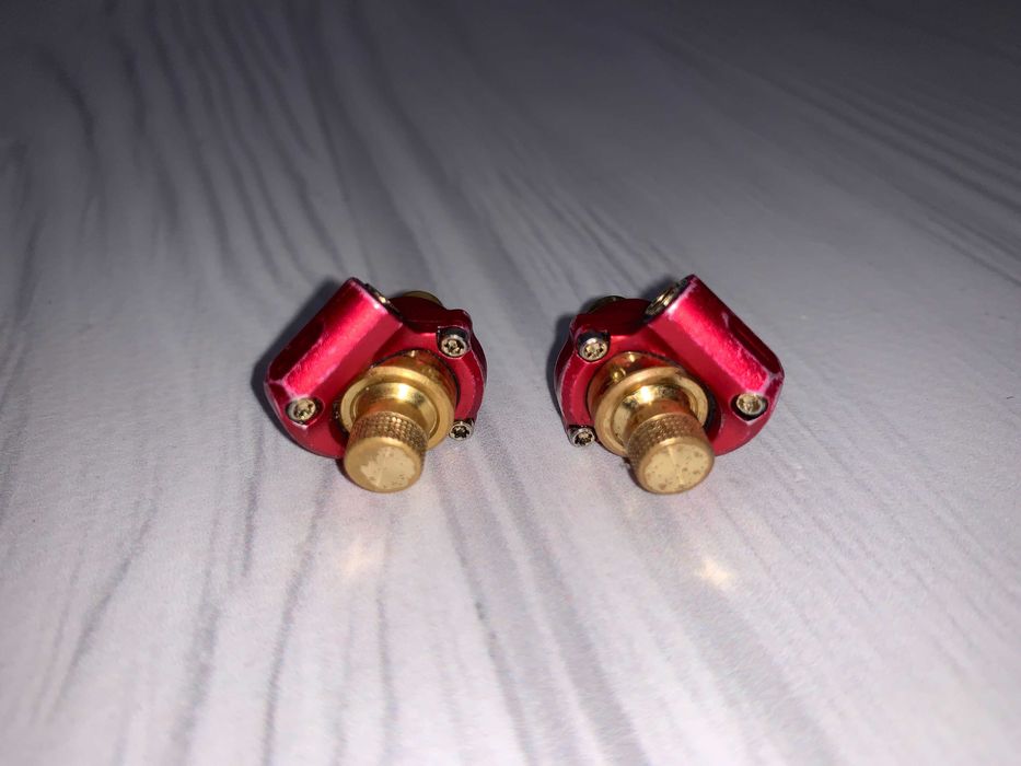 In-ear слушалки (IEMs) Acoustune HS1551 CU Red (Limited Edition)