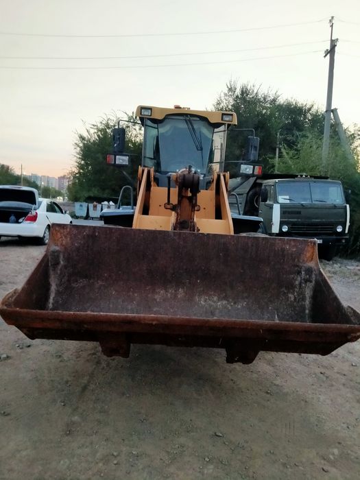 Продам ПОГРУЗЧИК LW300 год