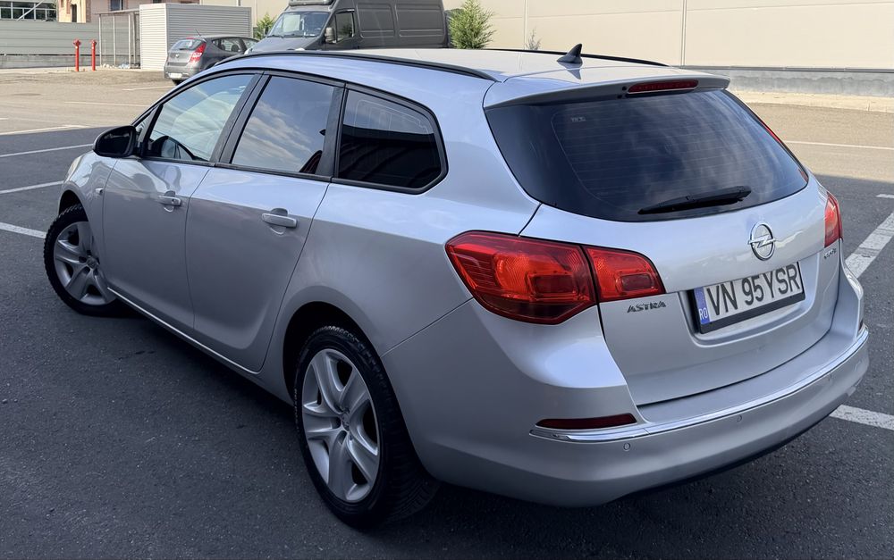 Opel Astra J 1.7 Diesel Eco 2014