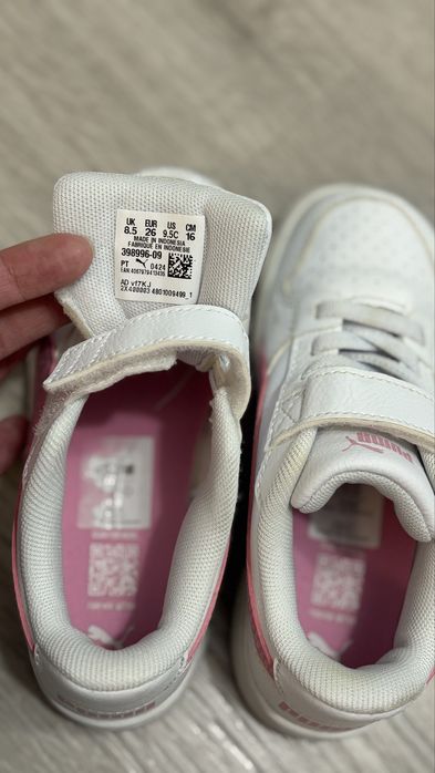 Adidasi fetite marimea 27