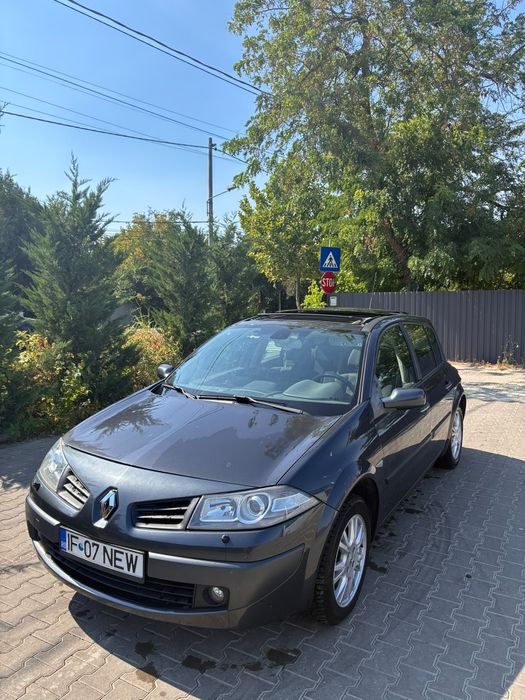 RENAULT Megane