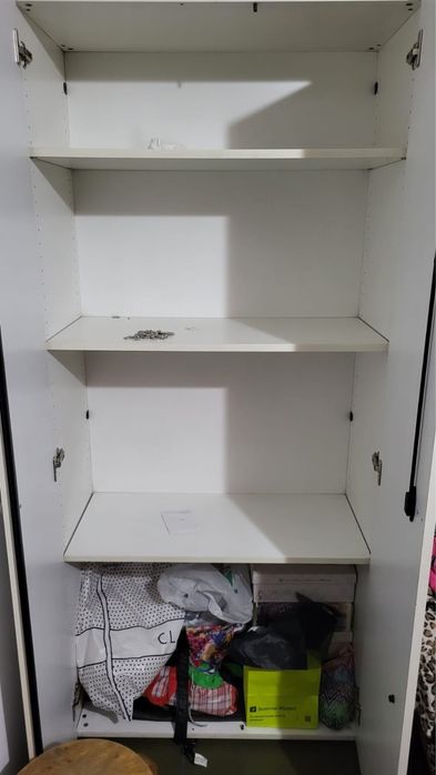 Шкаф с полками уневерсальный