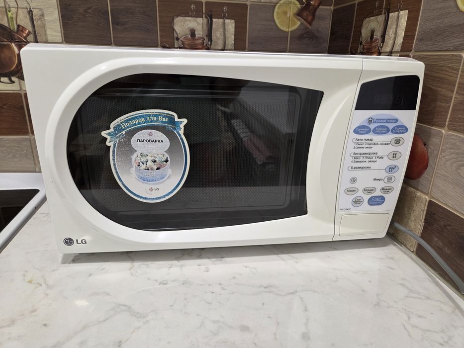 Продам микроволновую печь