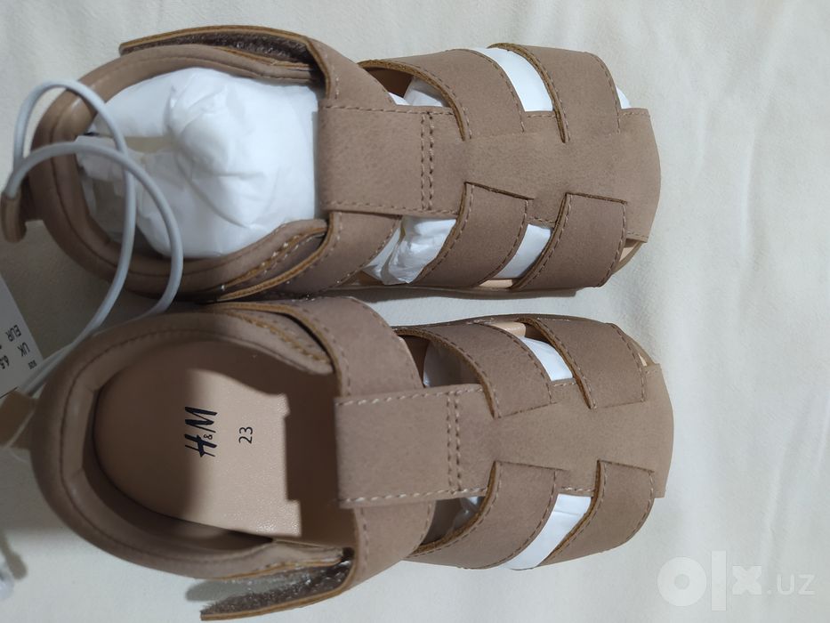 Продается обувь бренда H&M (H&M brendi oyoq-kiyimi sotiladi)
(H&M bren