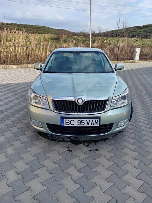 Vând SKODA OCTAVIA 1.6 TDI  Sau schimb cu  VW CADDY 1.9 TDI
