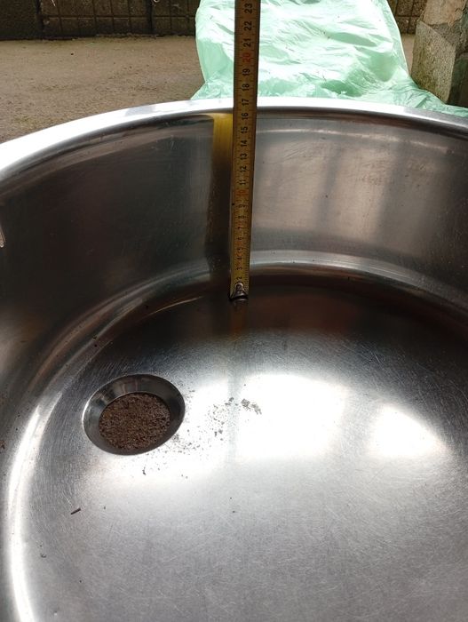 Неръждаема мивка