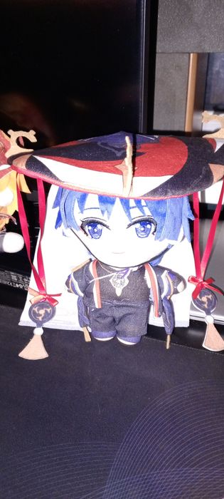 Продам игрушки из игры Геншен