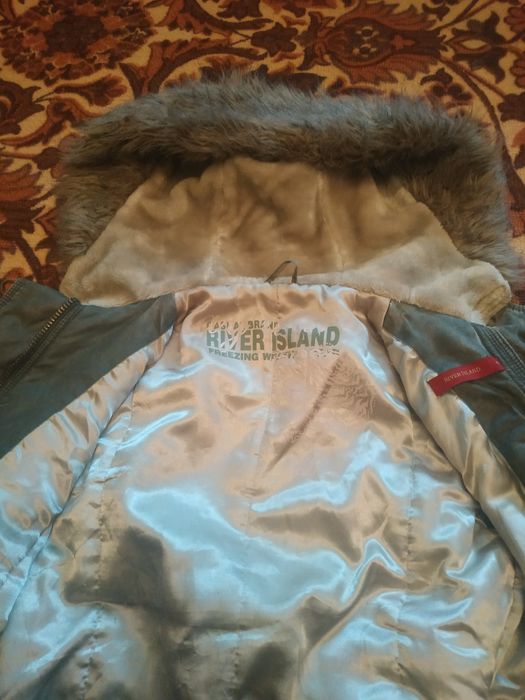 Молодёжный бомбер(куртка) для девушки (Европа)