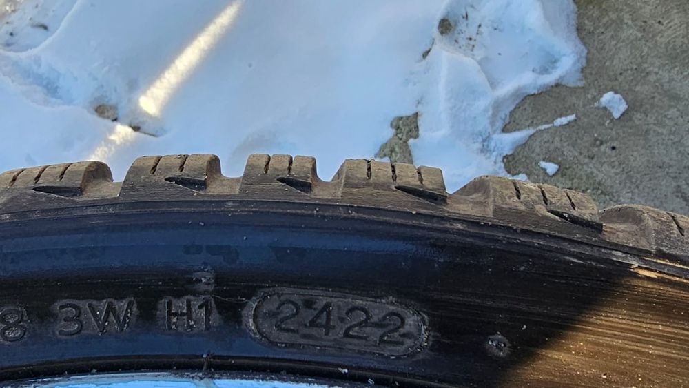 Anvelope Iarna M+S Hankook 275. 30. 20 Dot 2022 ca noi