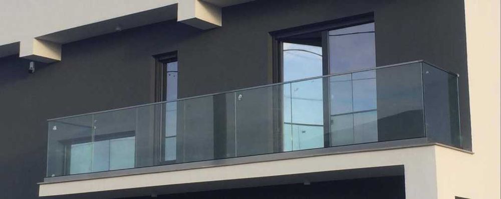 Balustrade interioare si exterioare