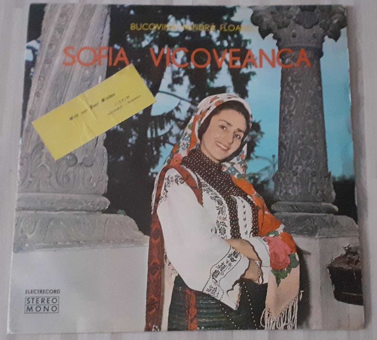 Vand discuri vinil artisti celebri, stare foarte buna, pret 20 lei