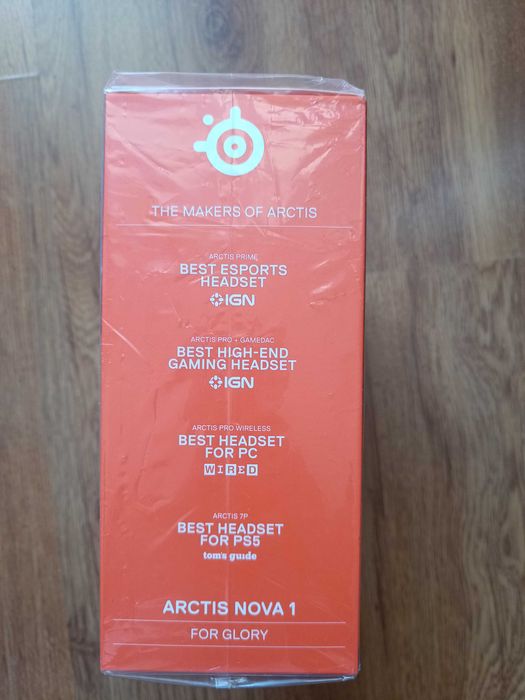 Casti SteelSeries Arctis Nova 1