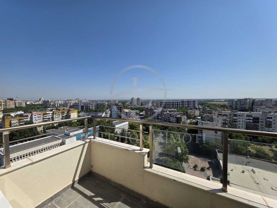 Продава се Тристаен апартамент в Пловдив, Тракия - 106 кв.м за 1236 €/кв.м - Снимка #10