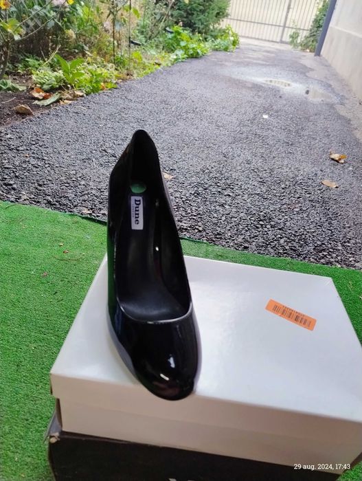 Pantofi dama eleganti