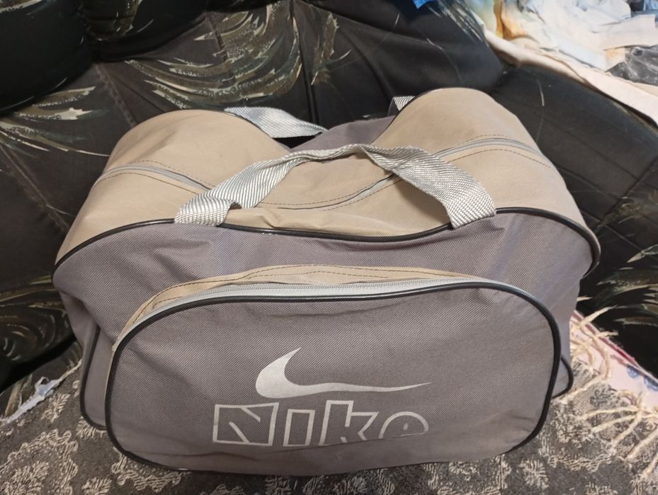 Сан Nike  за път и спорт