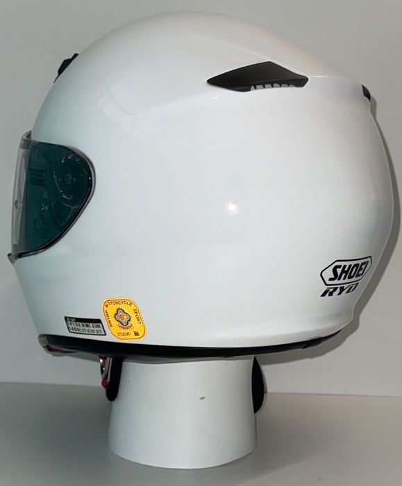 Каска за мотор SHOEI RYD White размер L в много добро състояние.