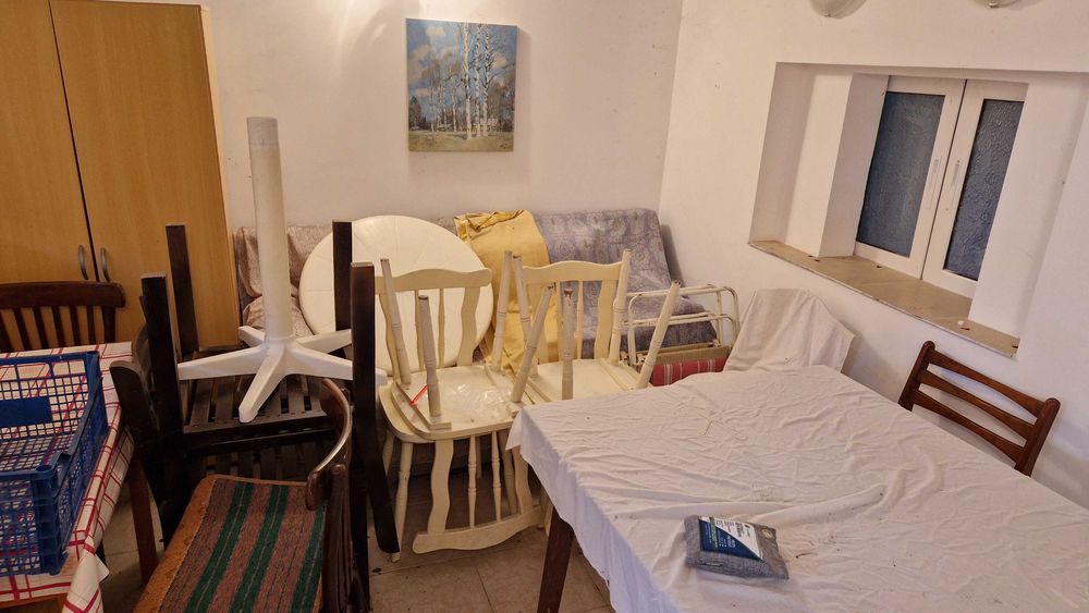 къща в село Планиница (област Перник)