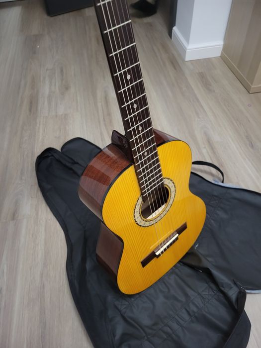 Chitara clasica 3/4 Hora Laura.