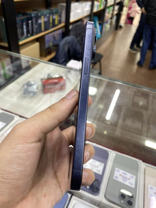 Iphone15 pro max blue titan