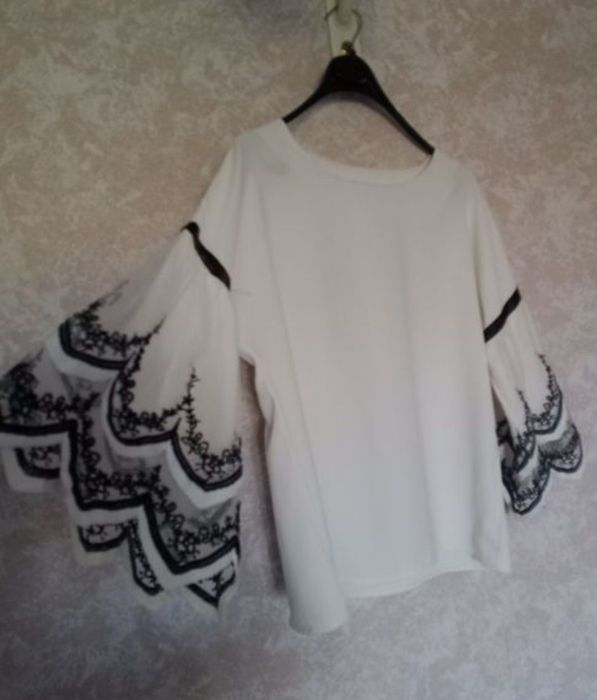 Продается женские вещи