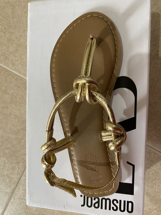 Кожени сандали