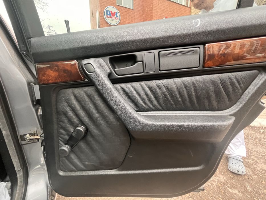 Продам салон жатый кожа бмв е34