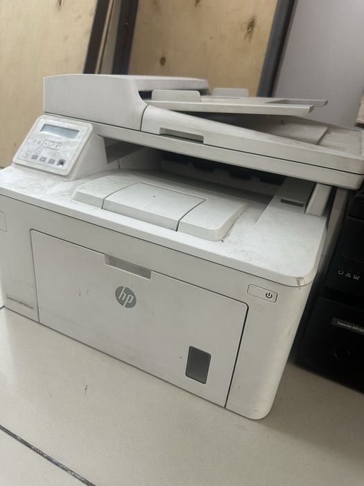 Продам два принтера hp б/у неисправные