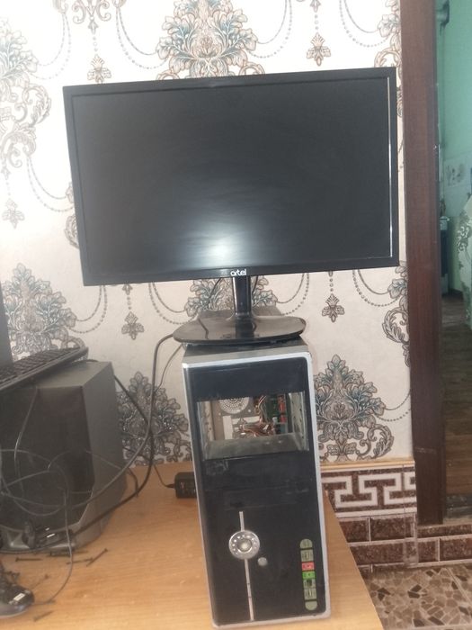 Ish kompyuteri artel