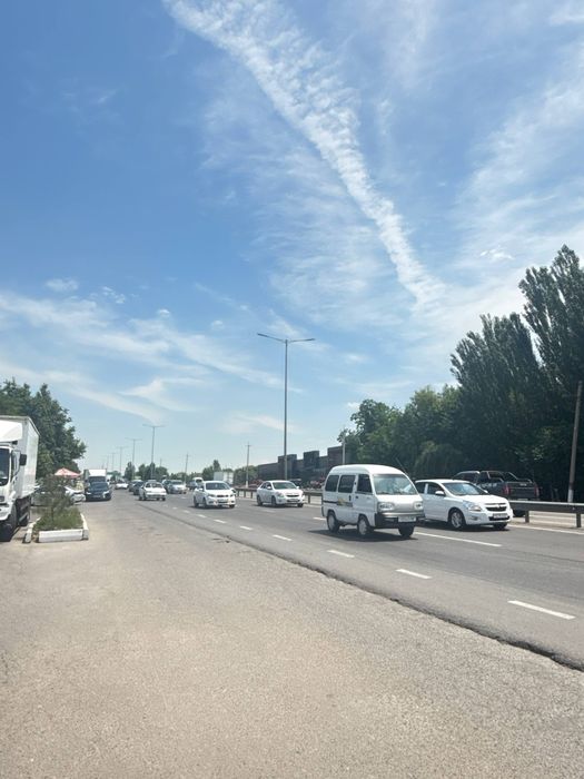 Biznesga tayyor joy arendaga beriladi kecha kunduz odam boladi trasada