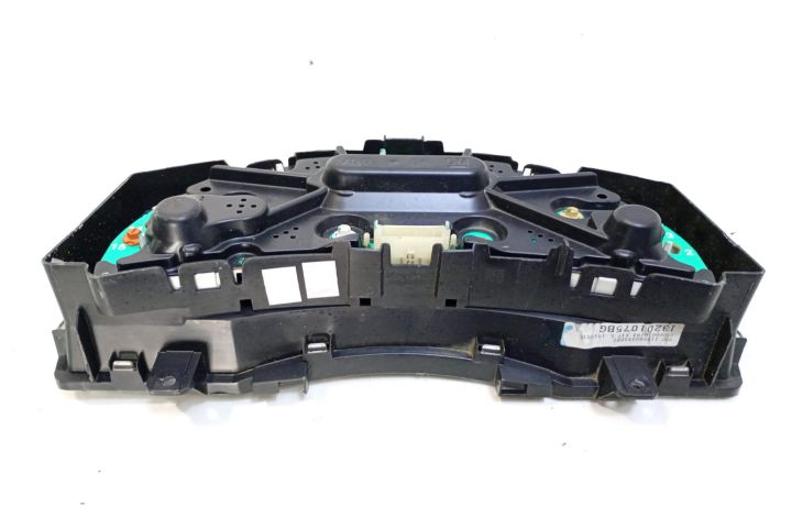 Ceasuri bord   13201075BG Opel Meriva prima generatie