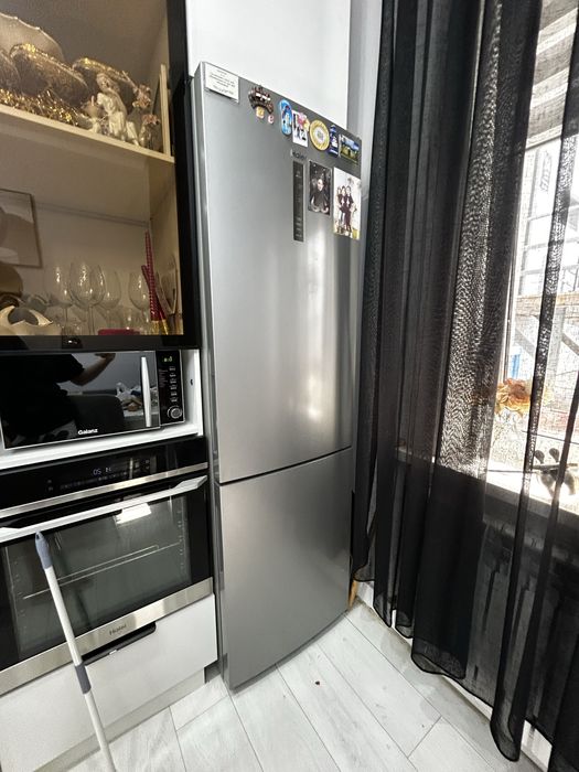 Холодильник и морозильник