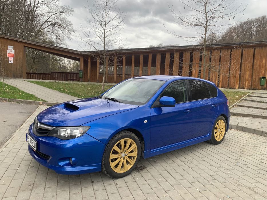 Subaru impreza 2012 4x4 carte servici