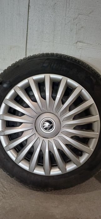 Зимни гуми 205/55/16 с джанти 7jx16за Skoda, VW, Seat, Audi,