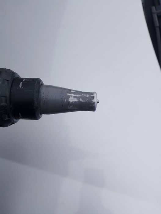 Безчетков винтоверт за гипсокартон Milwaukee 18волта -Тяло