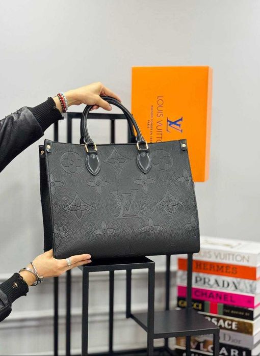 Чанти дамски луксозни нови модели