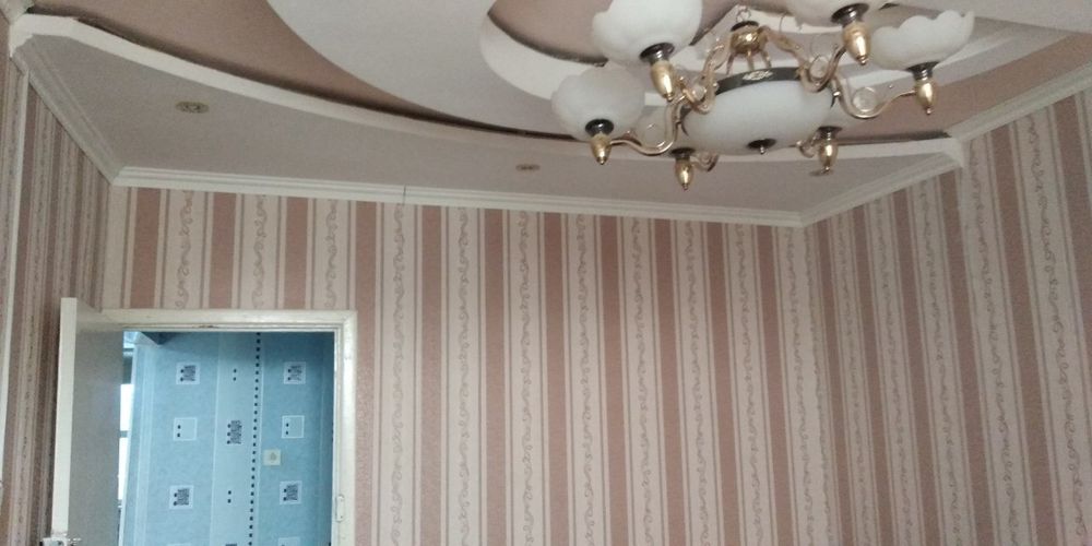 Navoiy shahridan 3 xona 5 etaj