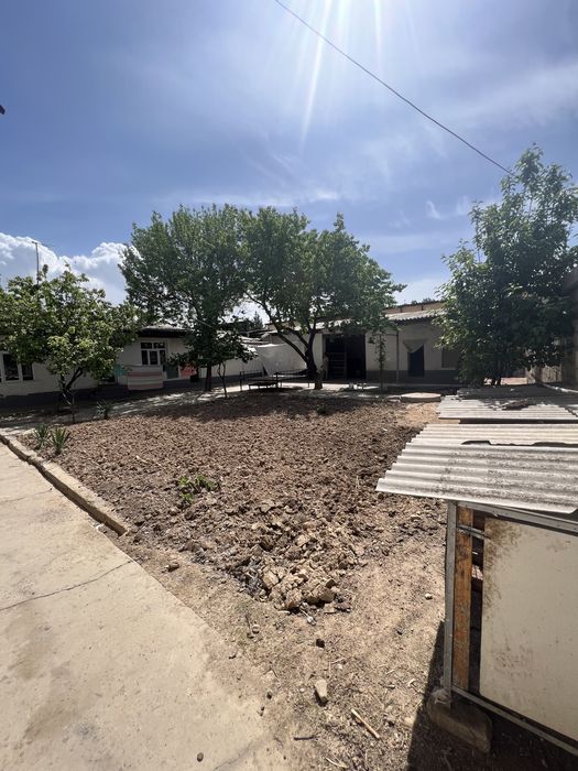 Yer sotiladi 6.5 sotix 20000 dan