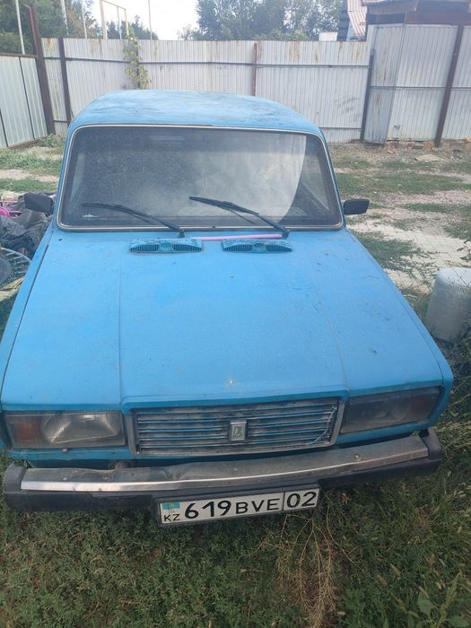 Продам автомобиль ВАЗ 2107