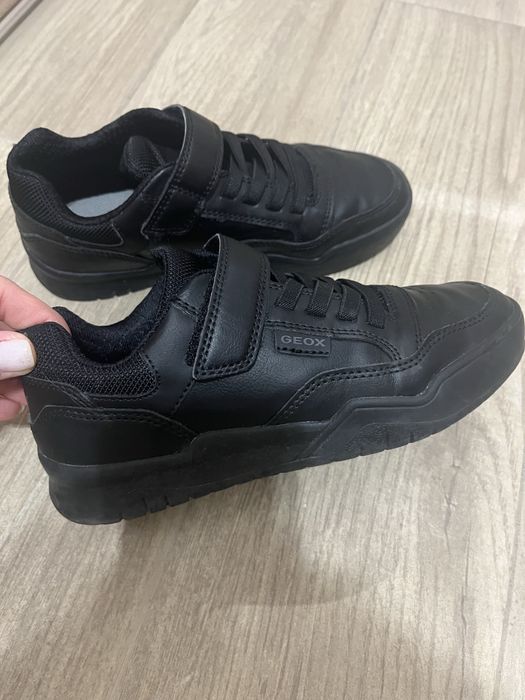 Детски маратонки Nike, Geox