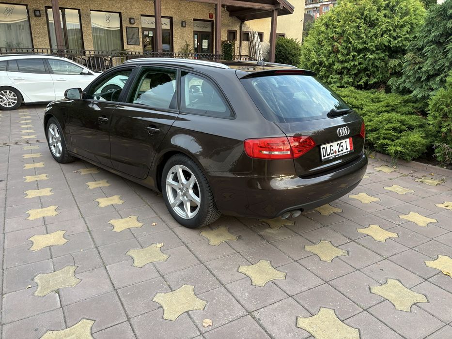 AUDI A4 Avant 2012 — imagine 2