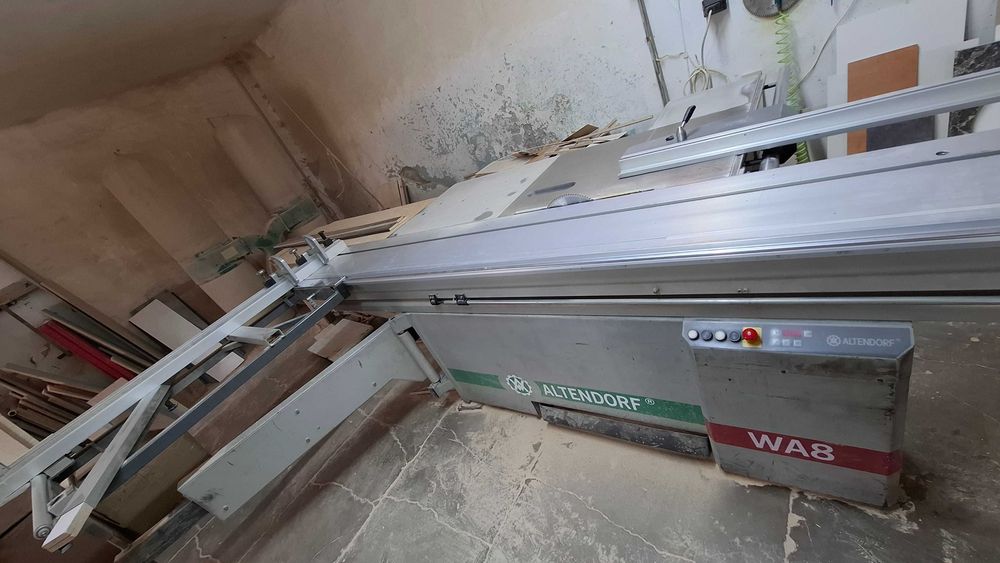 форматный распиловочный станок Altendorf WA8
