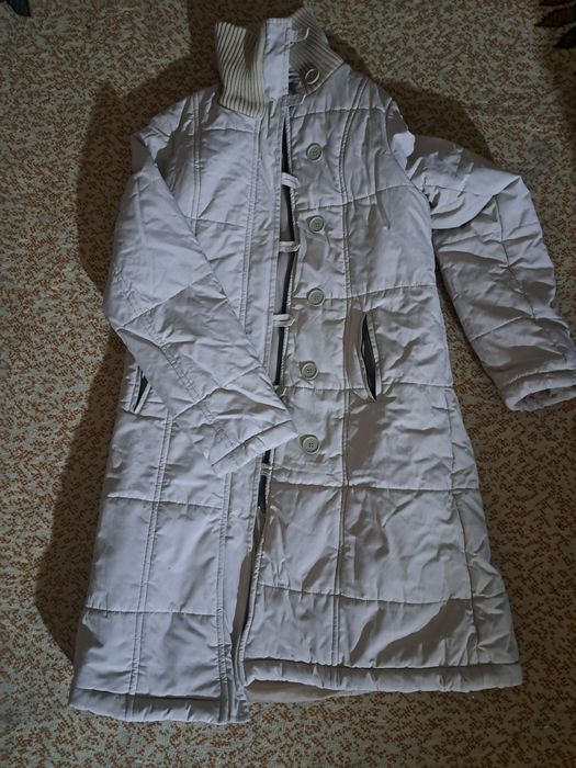 Женский пуховик.