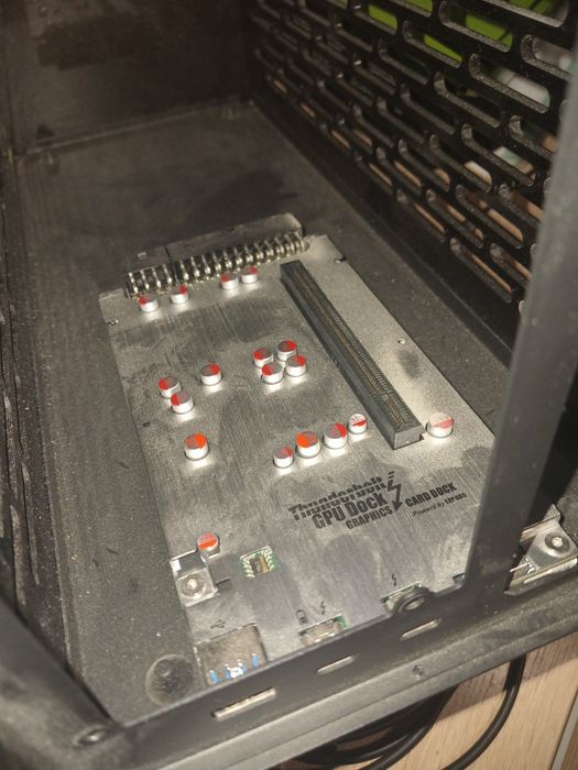 Продам Внешнюю видеокарту